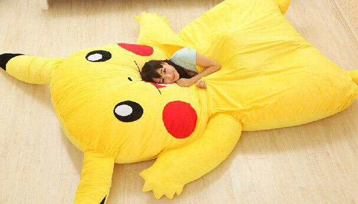 cama gigante pikachu video